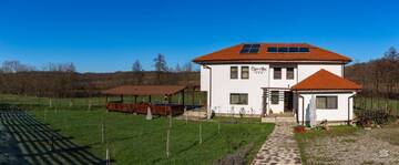 Фотографии Фермерские дома Pensiunea Casa Ana г. Gladna Romînă (Румыния) №2 Фото Фермерские дома Pensiunea Casa Ana г. Gladna Romînă 2